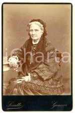 1890 ca GENOVA Ritratto di anziana donna vestita a lutto con libro *Foto SCIUTTO