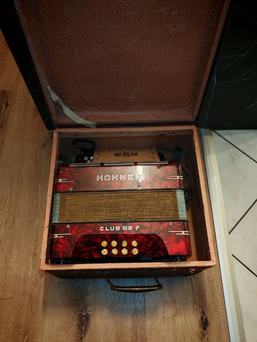 Fisarmonica hohner club iii - hohner,