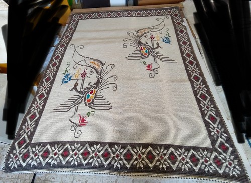 Tappeto sardo fatto - , a