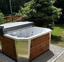 SPA Jacuzzi Whirlpool POPRAD