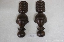 COPPIA DI CAPITELLI ANTICHI IN