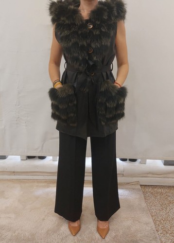 Gilet nappa con guarnizioni - in,