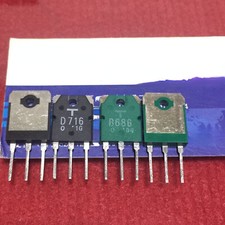 1 coppia transistor 2SB686