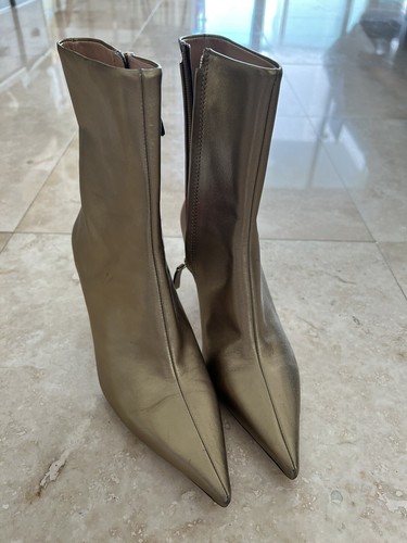 Zara gold runway woman - zara, kitten