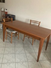 tavolo lunghezza 180 allungabile fino a due metri con 4 sedie 