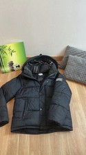Burberry Puffer Jacket 🎄