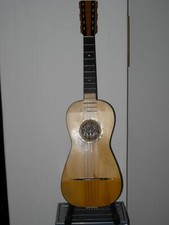 CHITARRA ACUSTICA BATTENTE
