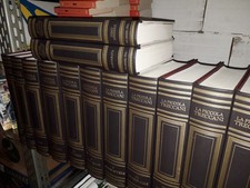 LA PICCOLA TRECCANI in 12 volumi + GRANDE ATLANTE 2 vol. SUPPLEMENTO 2 vol.