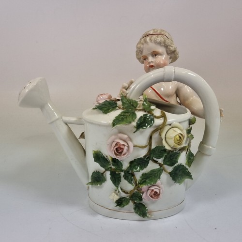Antico vaso annaffiatoio