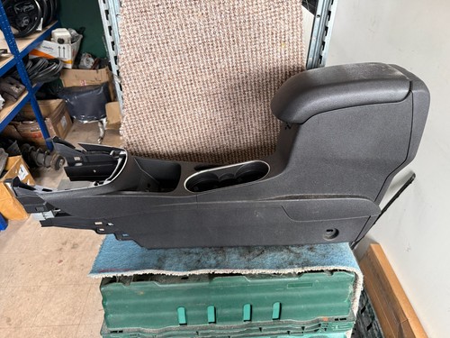Ford fiesta mk7 console - mk7,