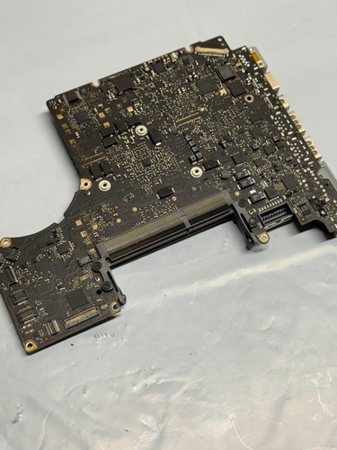 Apple macbook pro logic board - apple,