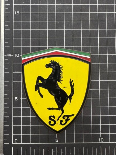 Ferrari emblem