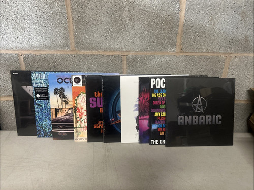 Vinyl records bundle - 30,