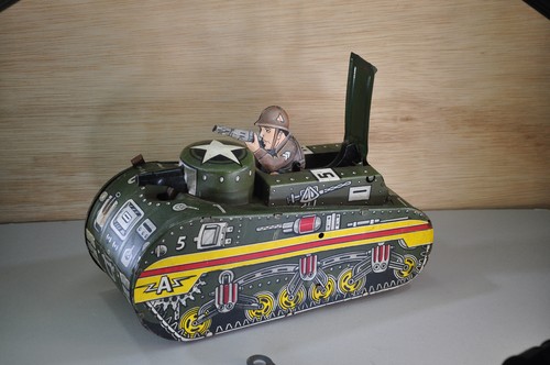 Antico giocattolo tank tin - tank,