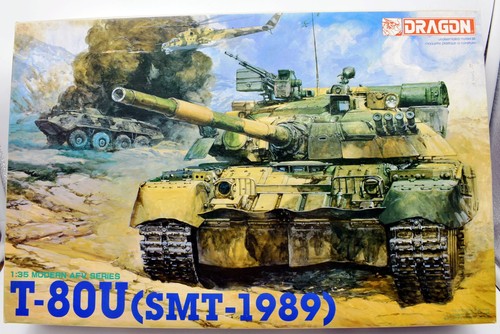 Modellino model kit montaggio