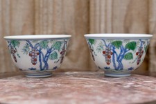 Coppia di tazze cinesi Doucai