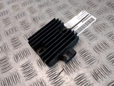 REGOLATORE RADDRIZZATORE