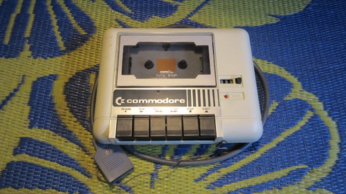 Commodore 128 vic - 64,