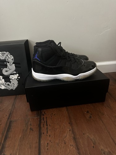 Taglia jordan 11 - 10,5, retro