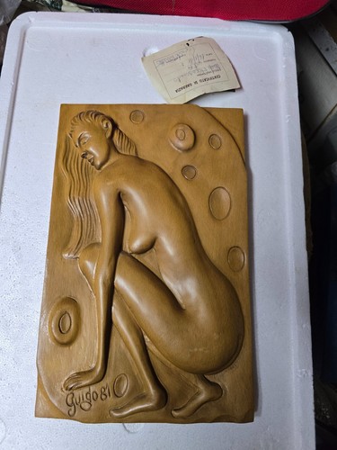 Scultura legno di - in,