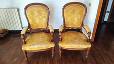 Coppia antiche poltrone Luigi Filippo in noce epoca '800