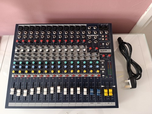 Soundcraft epm12 mixer console - soundcraft,