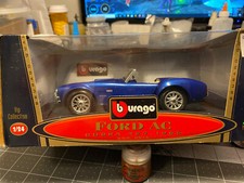 Burago scala 1/24 nuova Ford C