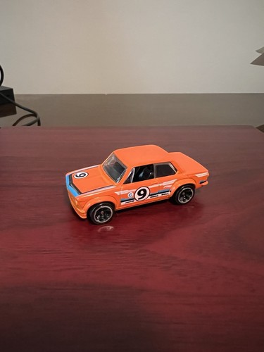 Hot wheels bmw - 2002, variante