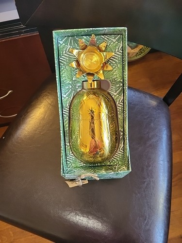 The pineapple shaker da - co.,