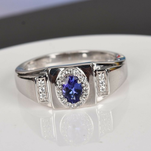 Tanzanite naturale gemma con - tanzanite,