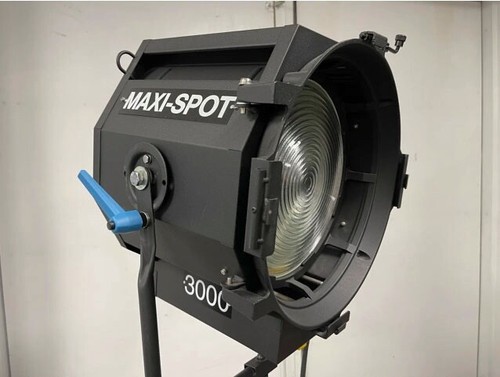 Hensel maxispot 3000 - hensel,