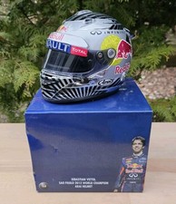 Casco Sebastian Vettel Red