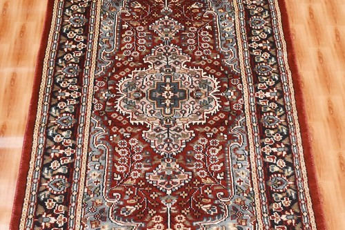 Silk traditional living room - traditional,