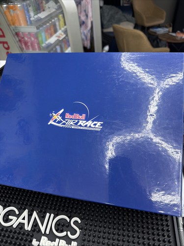 Red bull air race promo - race, box