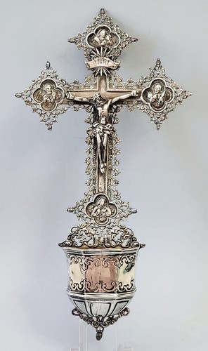 Crocifisso con vasca acqua - crocifisso,