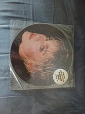 MADONNA picture disc  - " Papa Don't Preach "   SIRE