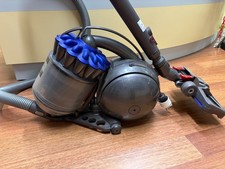 Aspirapolvere traino Dyson DC 37 C perfettamente funzionante