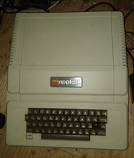 Rare Vintage APPLE II EUROPLUS