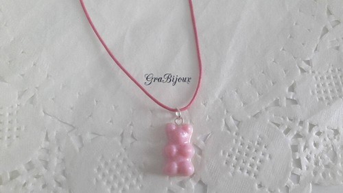 Collana ciondolo resina