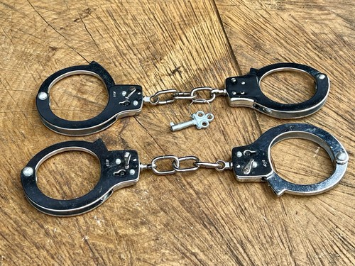 Two sets handcuffs carbon - sets, of