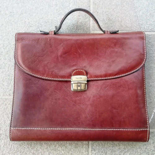 Larella pelletteria firenze - pelletteria,