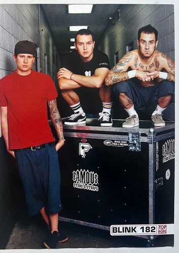 Blink 182 full page uk - ,