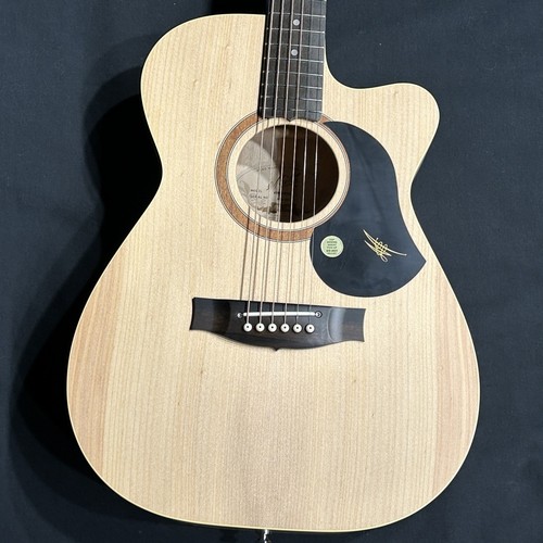 Maton guitars performer - maton,