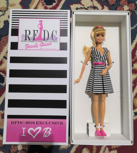 Barbie convention doll rfdc - doll,