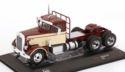 Ixo peterbilt 281 1955 - 1:43,