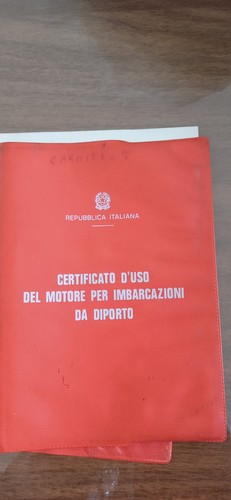 Certificato uso un - certificato, di