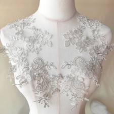 Abito Da Sposa In Pizzo Con Ricamo E Bordo In Tulle 1 PZ