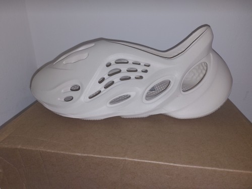 Sneakers yeezy foam runner - sneakers,