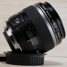 Canon EF-S 60mm f/2.8 USM DSLR