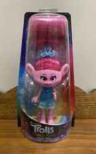 DreamWorks Trolls World Tour 2 - Bambola alla moda STYLIN' POPPY NUOVA